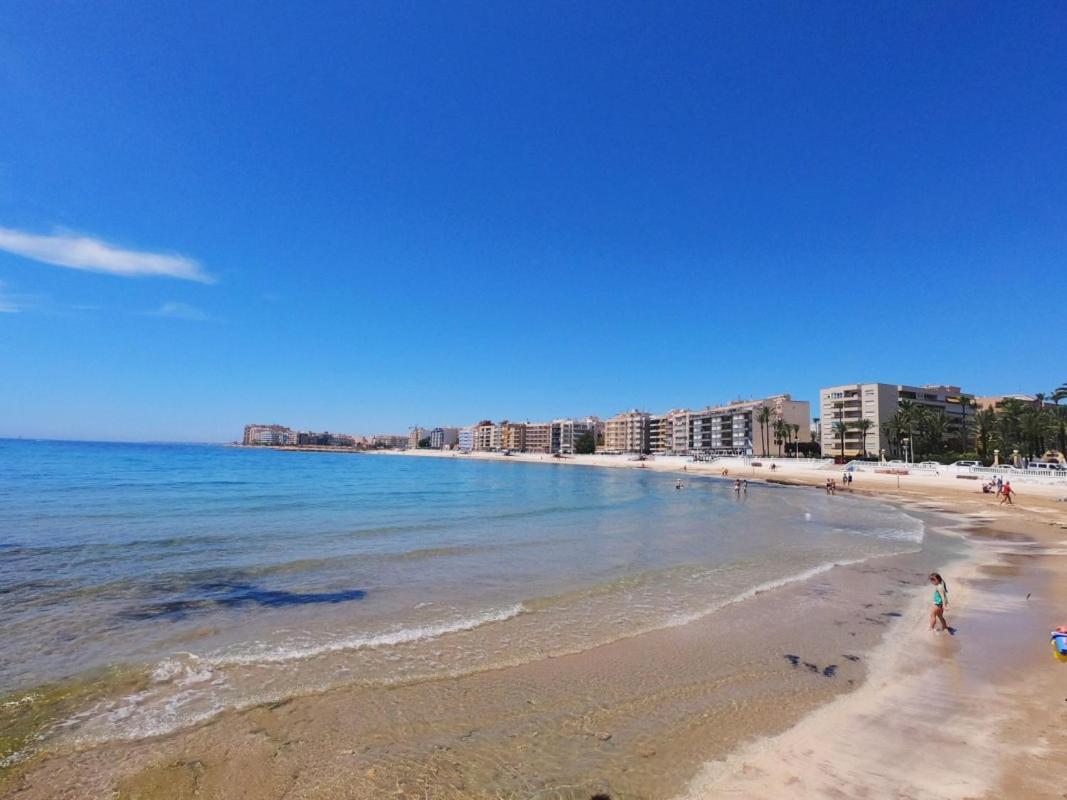100 Mt Playa De Los Locos Torrevieja Extérieur photo